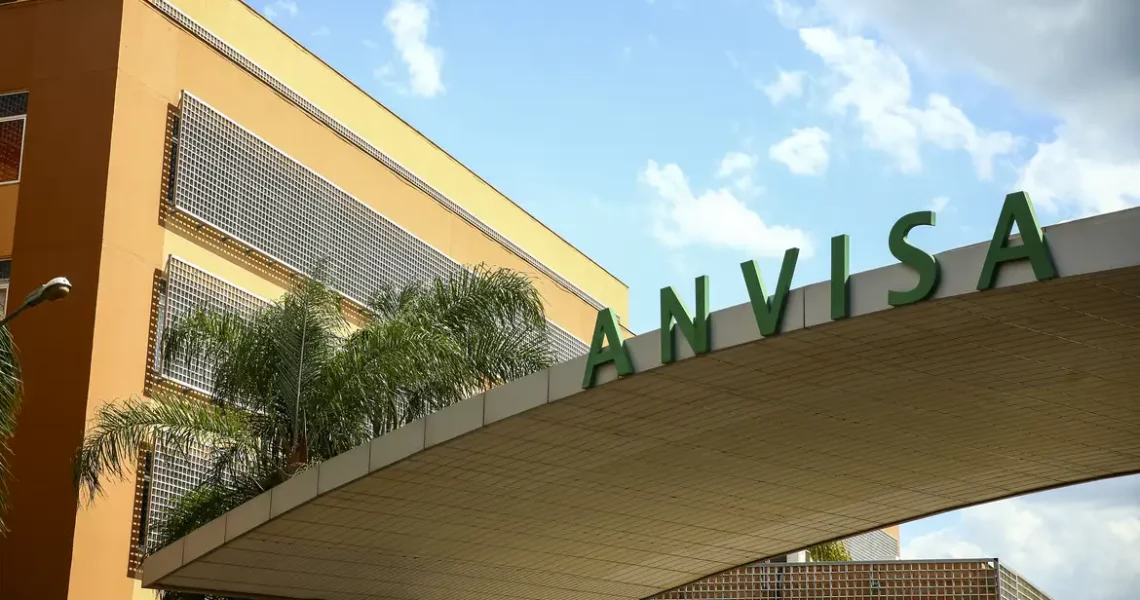 Anvisa proíbe produtos com fenol em procedimento de saúde ou estético