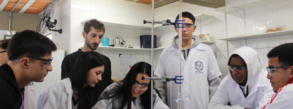 Governo de Minas expande Projeto Somar para gestão compartilhada em escolas estaduais