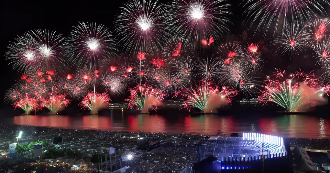 Réveillon 2025 deve movimentar R$ 3,2 bilhões no Rio de Janeiro