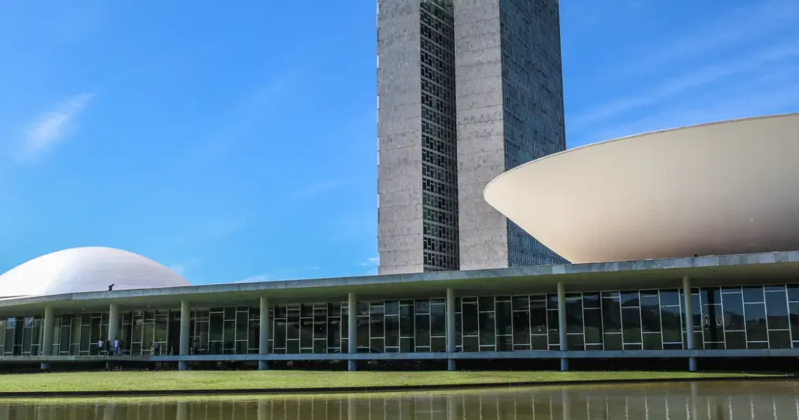 Governo espera que Congresso aprove cortes de gastos até o Natal