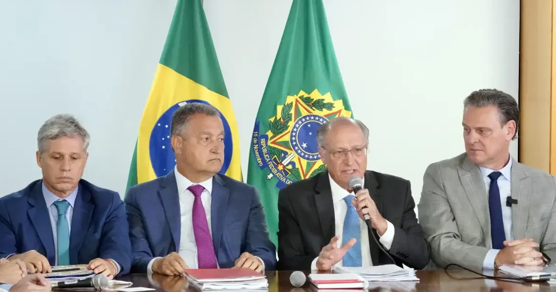 Governo zera tarifa de importação de 9 alimentos para reduzir preços