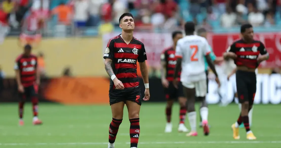 Bayern vence Flamengo por 4 a 2 e marca encontro com o PSG