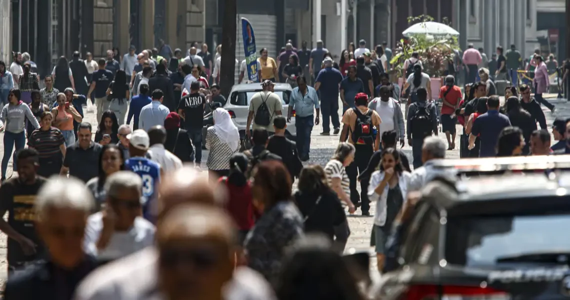 Contratação pública terá 8% de vagas para mulher vítima de violência