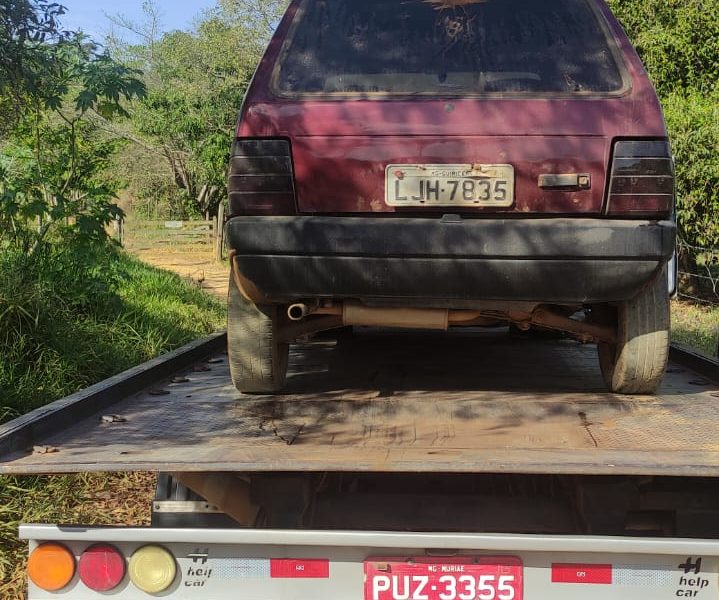 PM apreende veículo furtado  após denúncia anônima no Distrito do Vermelho Mg