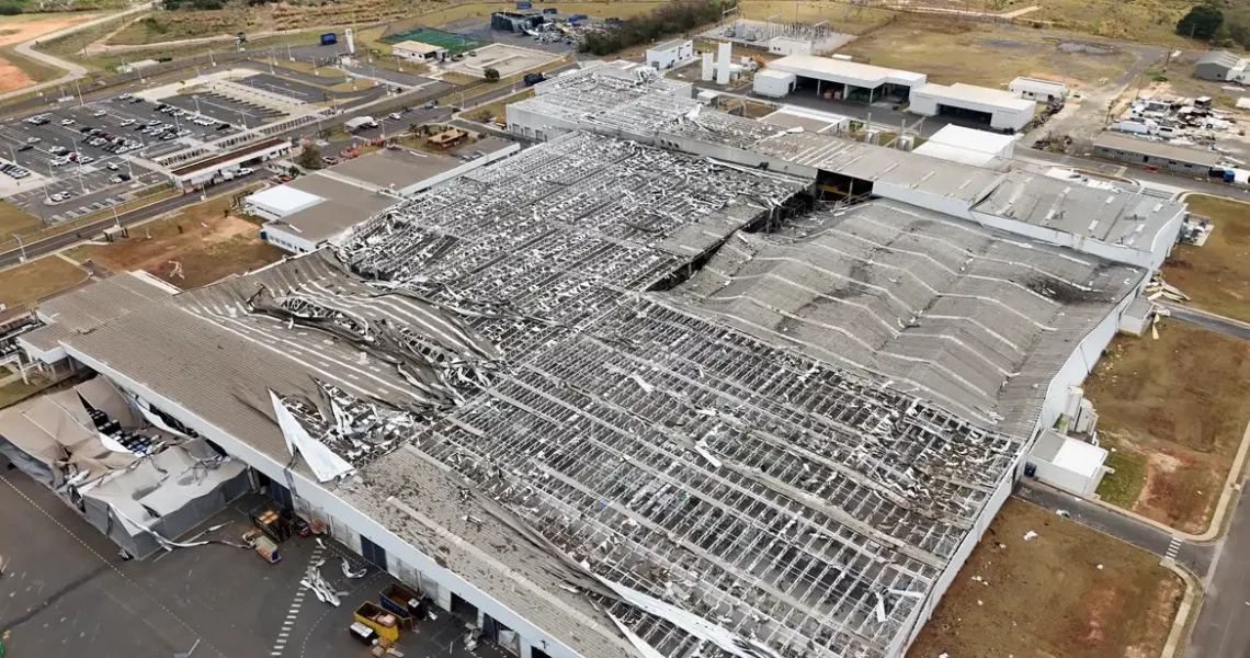 Toyota suspende produção no país após chuva destruir fábrica em SP