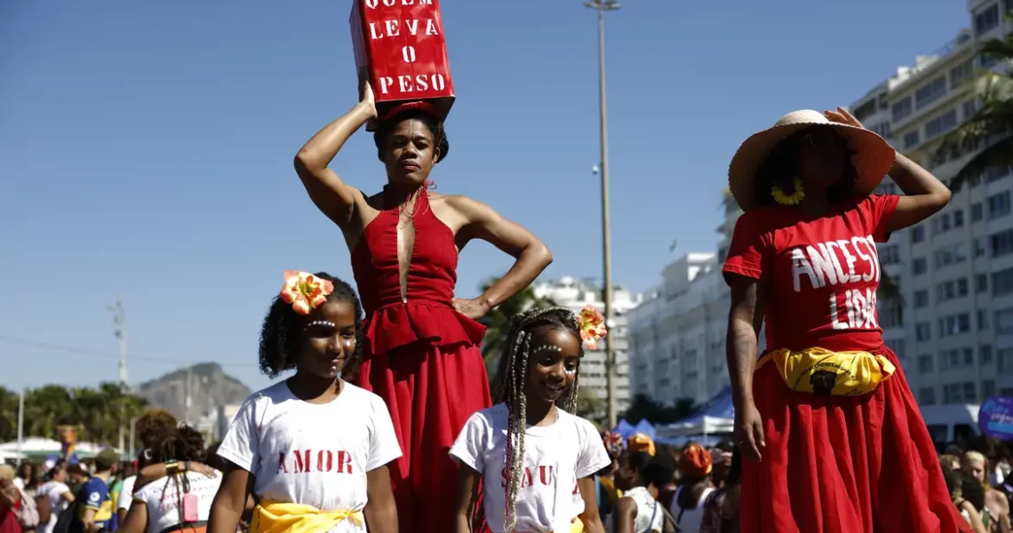 Mulheres negras em marcha defendem reparação econômica