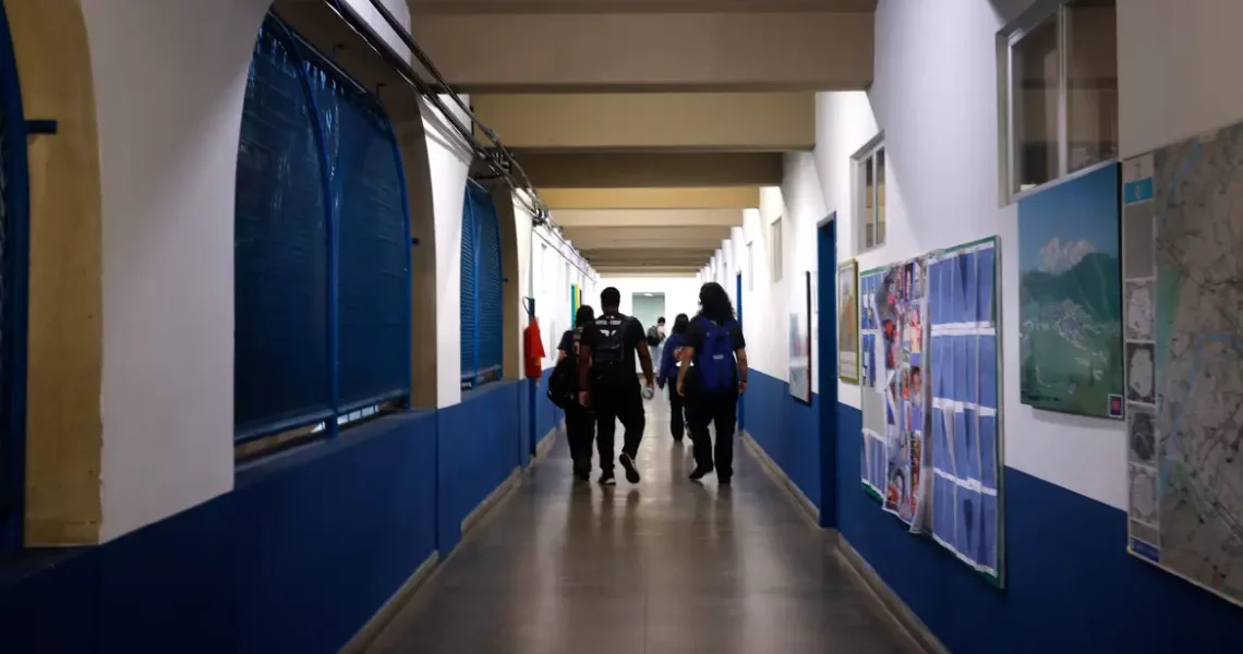 Enfrentamento à violência é desafio para 71,7% dos gestores de escolas